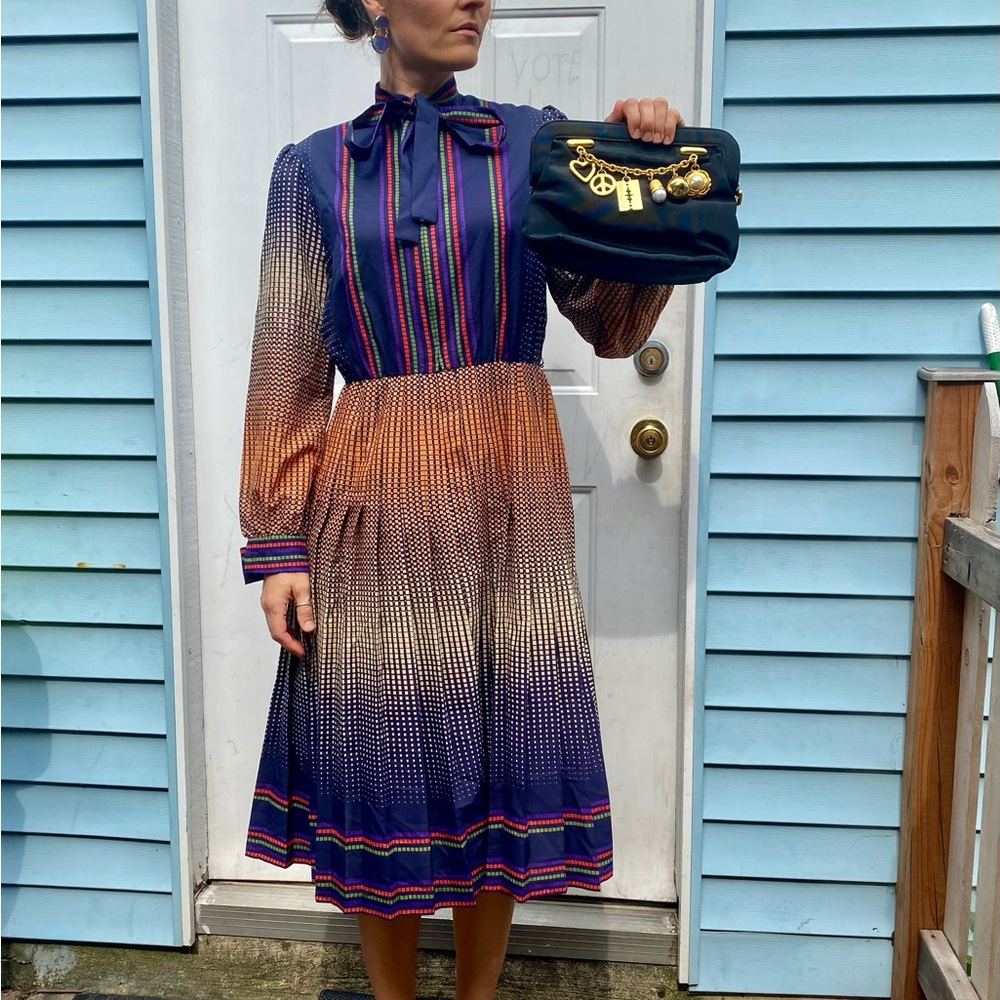 Vtg 70s Stanley Korshak Chicago boutique geometric print dress blue Union made